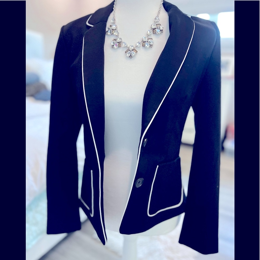 Express Blazer - Picture 2 of 6